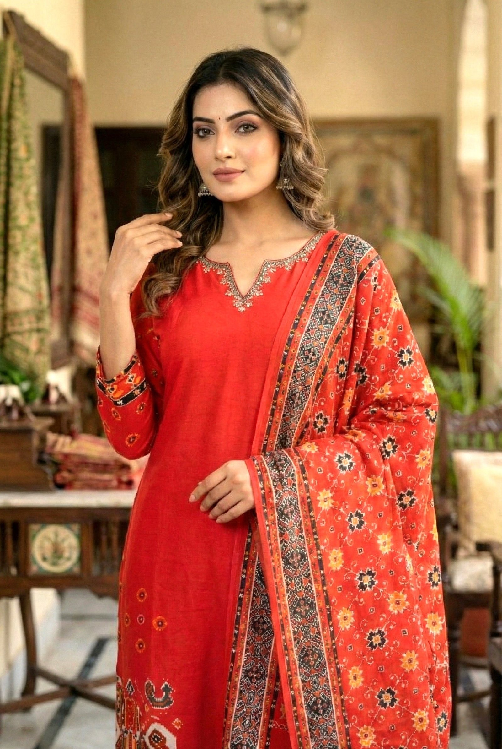 Red Silk Hand Embroidery Three Piece Set - Image 4